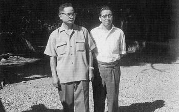 田中信氏(右)と研一氏(左)
